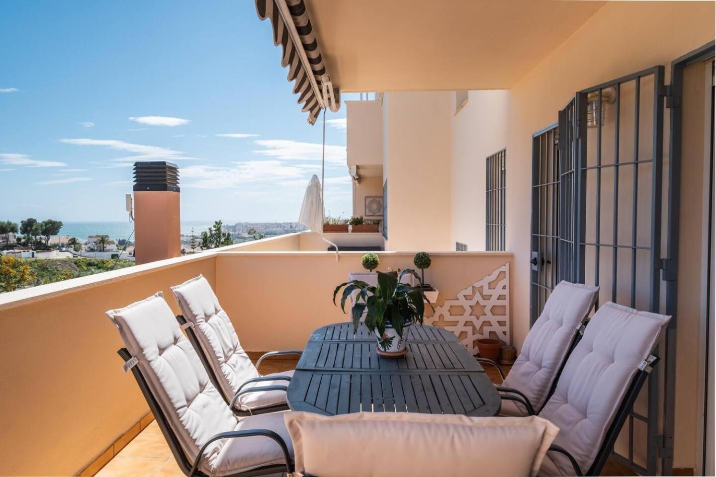 Relaxation, Golf & Beach Caleta De Velez Exterior photo