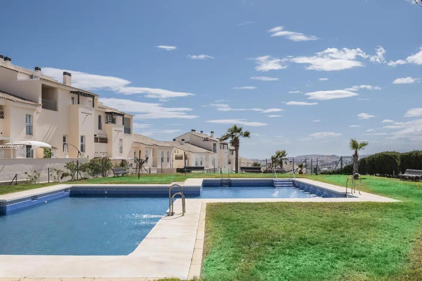 Relaxation, Golf & Beach Caleta De Velez Exterior photo